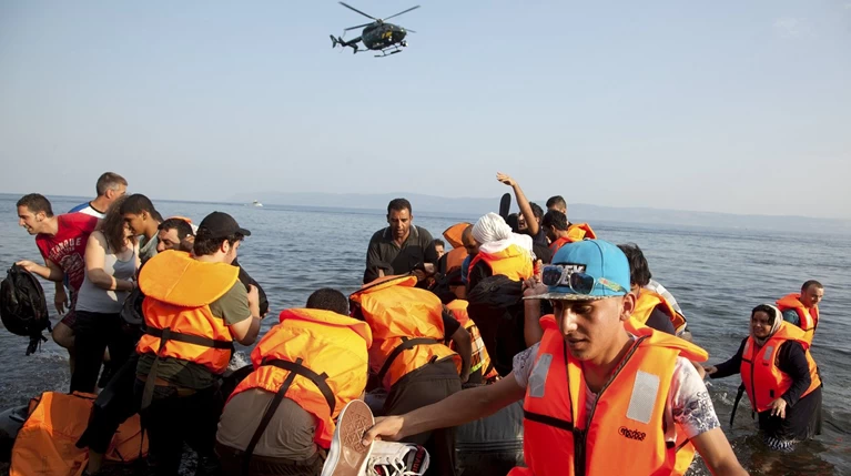 Χάος: Αφίξεις άλλων 1500 μεταναστών στη Μυτιλήνη