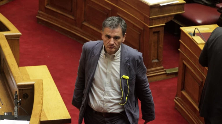 Bild: Ο Τσακαλώτος θέλει να φύγει από το υπουργείο του