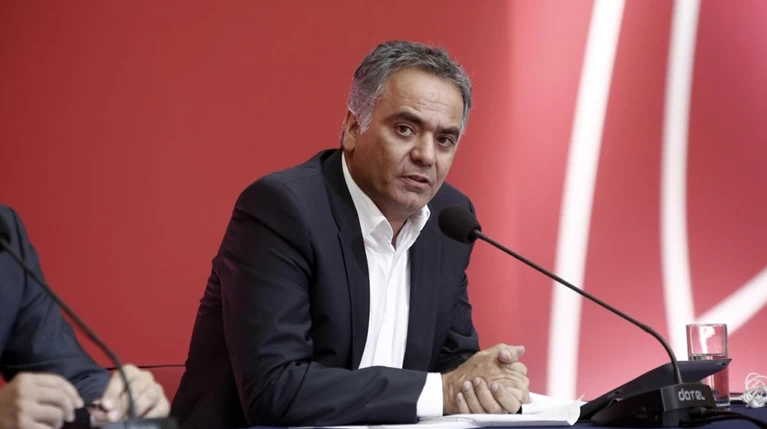 Στον αέρα η απόφαση Σκουρλέτη για τις Σκουριές