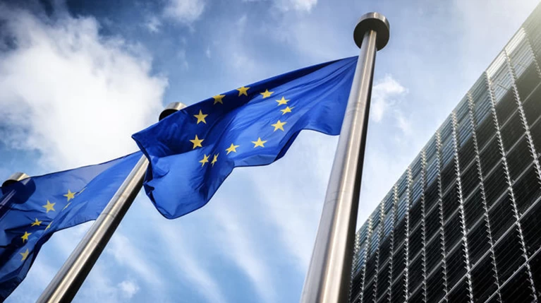 ΕΕ: Απόφαση για μετεγκατάσταση 40.000 προσφύγων από Ιταλία και Ελλάδα