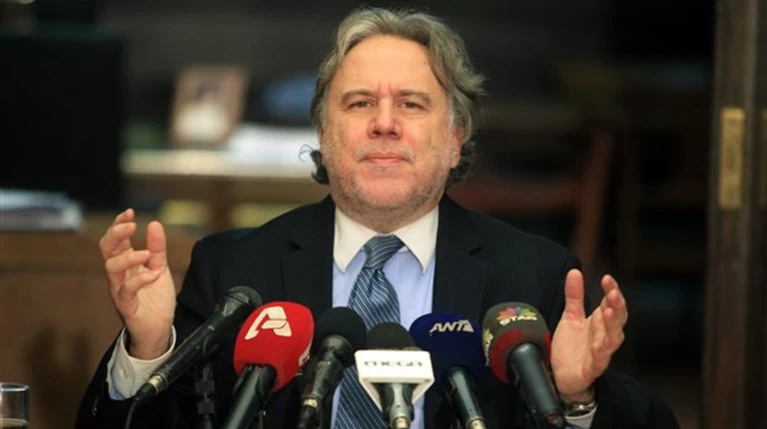 Μισθολόγιο και επίορκοι βάζουν φωτιά στο Δημόσιο