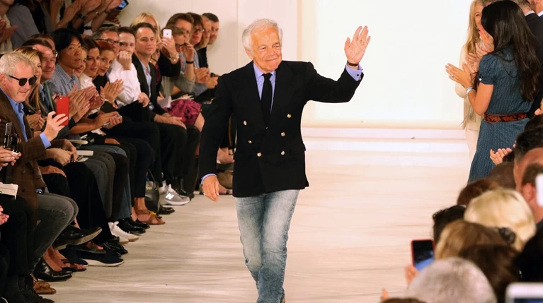 Ο Ralph Lauren παραδίδει το τιμόνι της αυτοκρατορίας του μετά από 50 χρόνια