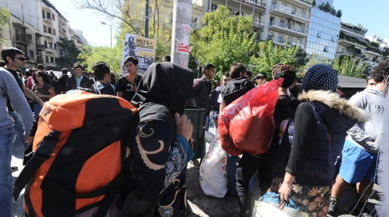 ΕΛ.ΑΣ.: Καμία σκηνή προσφύγων ξανά στην πλατεία Βικτωρίας