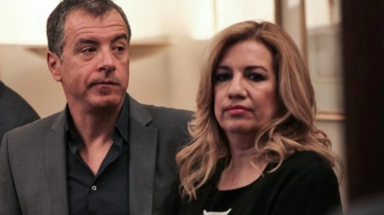 «Σφάζονται» ΠΑΣΟΚ και Ποτάμι για τα περί συνεργασίας