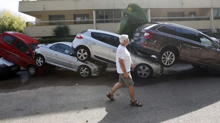 Εικόνες καταστροφής στη Γαλλική Ριβιέρα μετά από τις πλημμύρες