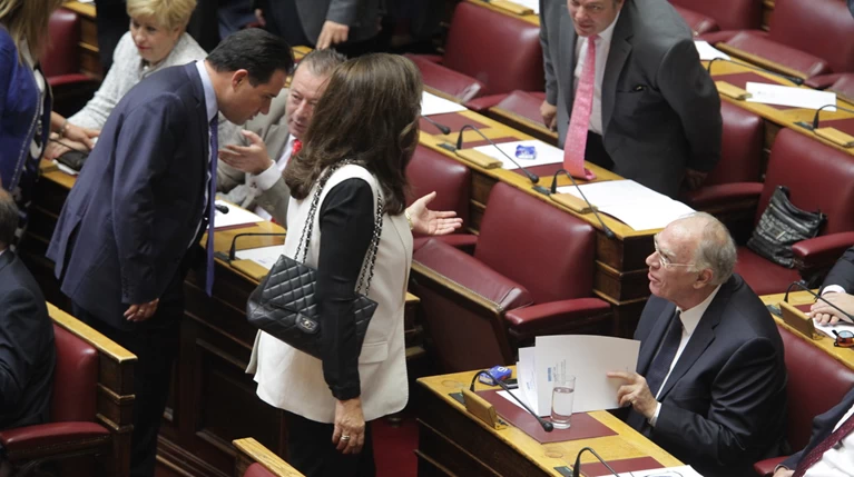 Τι είπε η Ντόρα στον Λεβέντη για τον «γκαντέμη» Μητσοτάκη