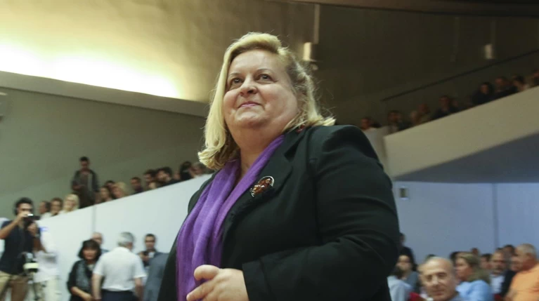 Οργισμένη απάντηση Περιστέρη στον Σύλλογο Αρχαιολόγων