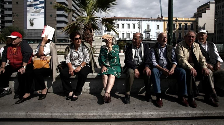 «Βαριές» αλλαγές και στα νέα όρια ηλικίας για σύνταξη