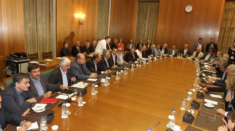 Ψάχνουν τους υπουργούς με τρύπα στο Πόθεν Εσχες