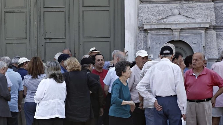 «Σοκ & δέος» οι προτάσεις των «σοφών» για τις συντάξεις