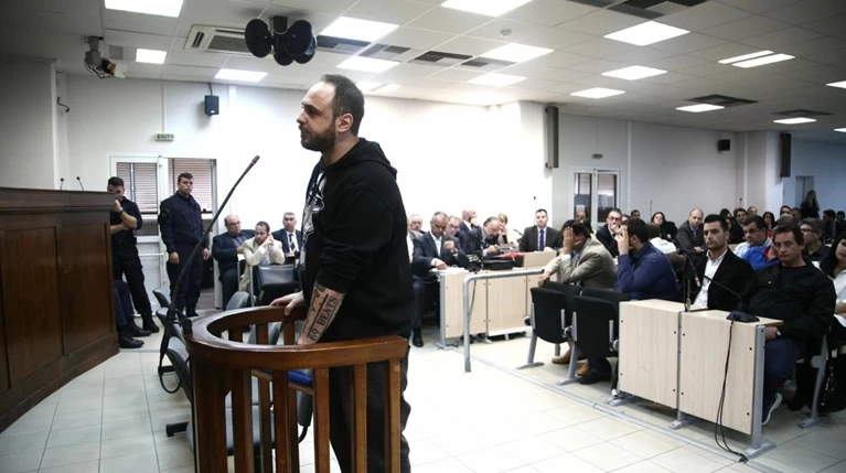 Φίλος Παύλου Φύσσα: Ο Ρουπακιάς τον μαχαίρωνε & οι άλλοι τον εμψύχωναν