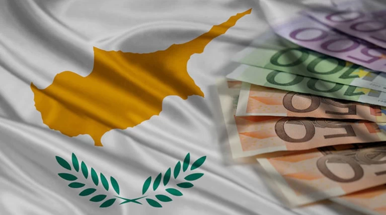 Κύπρος: Άντλησε 1 δισ. ευρώ απο έκδοση 10ετους ομολόγου