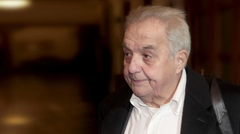 Τι απαντά ο Δήμαρχος Αίγινας για το χρέος Φλαμπουράρη