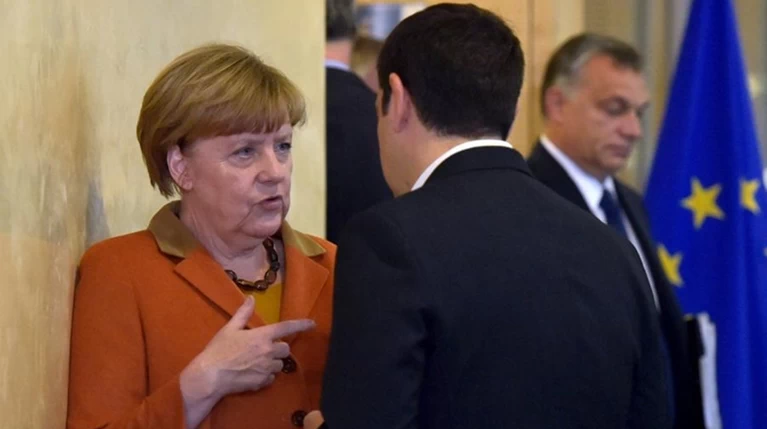 FAZ: Kαταδικασμένη να συνεργαστεί με τον Τσίπρα η Μέρκελ