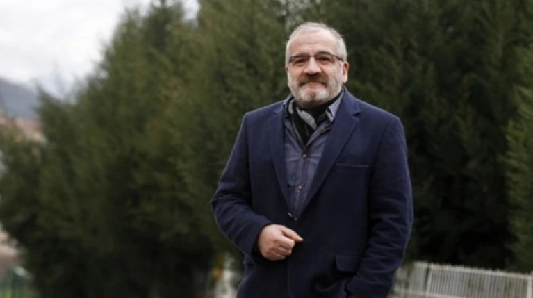 Γιλμάζ Οντάμπασι: Οι Τούρκοι είναι ερωτευμένοι με το δήμιο τους