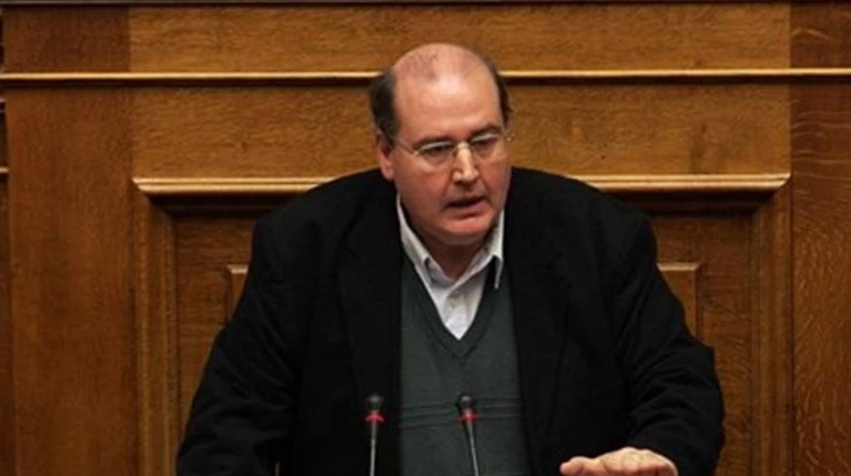 Στηρίζει Φίλη η Πολιτική Γραμματεία του ΣΥΡΙΖΑ