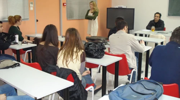 Μέσα στον Νοέμβριο θα ξεκινήσουν τα Δημόσια ΙΕΚ