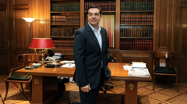 Η ανασφάλεια των «153» & τα ανοίγματα σε νέες συμμαχίες