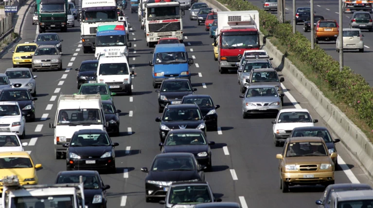 Σήμερα ή αύριο τα τέλη κυκλοφορίας στο Taxis