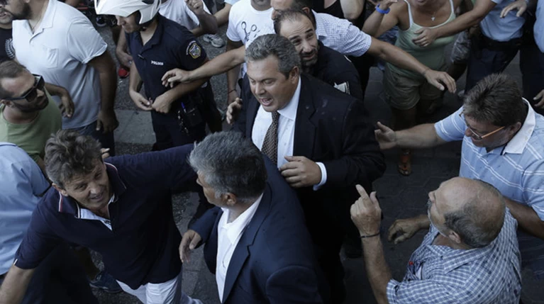 Αστυνομικός κατέθεσε μήνυση και αγωγή κατά Καμμένου