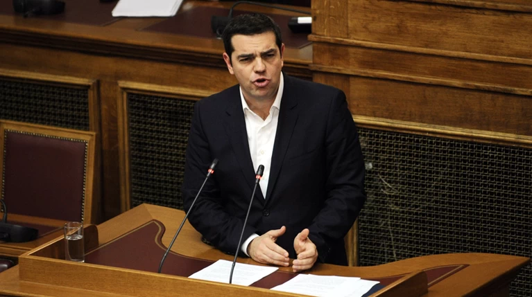 Τσίπρας στην Κ.Ο: Επιχείρηση συσπείρωσης με επίθεση εναντίον όλων