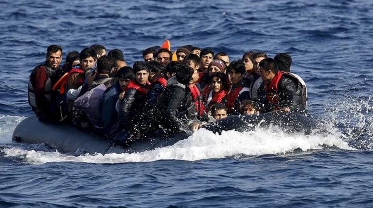Το κύκλωμα των δουλεμπόρων και οι νέοι δρόμοι προς την Ευρώπη