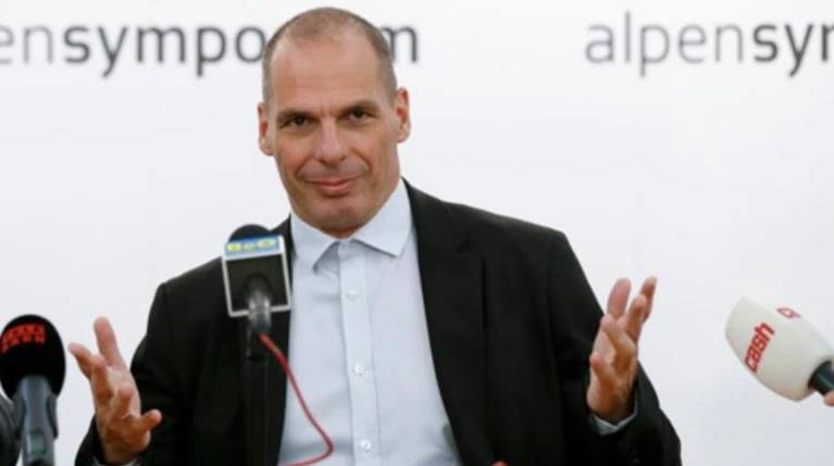 Πόσα χρήματα θα δίνατε για ένα αυτόγραφο του Βαρουφάκη;