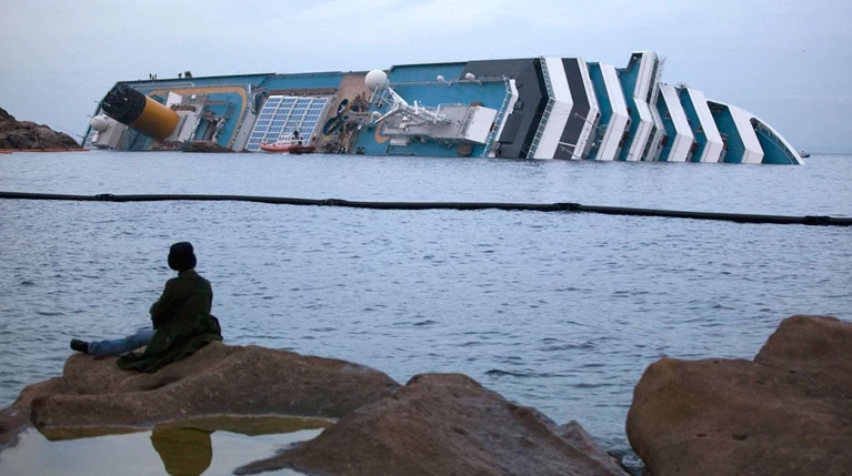 Kάθειρξη 16 ετών στον καπετάνιο του Costa Concordia