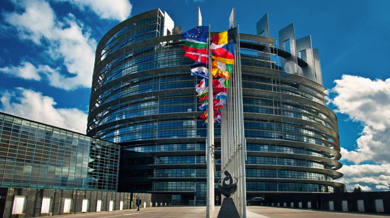 Τα 4 σενάρια του Independent για το μέλλον της Ευρώπης με brexit ή Bremain