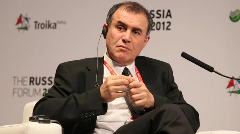 Ρουμπινί: Ισχυρότερη η Βρετανία εντός της Ε.Ε