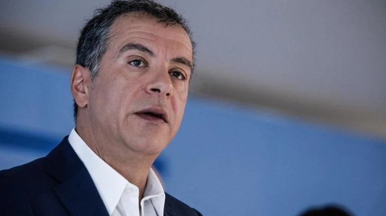 H ανάρτηση του Στ.Θεοδωράκη για τα 20 χρόνια από το θάνατο του Α.Παπανδρέου