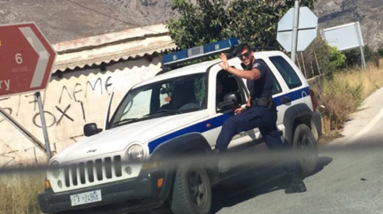 Ελληνας αστυνομικός...καταζητείται από χιλιάδες γυναίκες