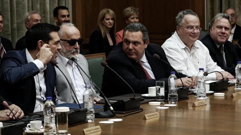 Υπόγειες κόντρες υπουργών με φόντο τον ανασχηματισμό