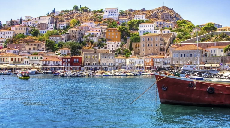 Readers' Travel Awards: Η Ελλάδα στην κορυφή των καλύτερων χωρών στον κόσμο