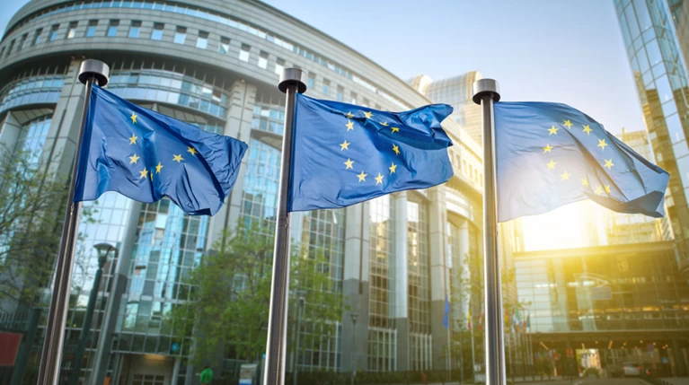 Γκάλοπ Politico: To Grexit και άλλοι 11 τρόποι διάσωσης της Ε.Ε
