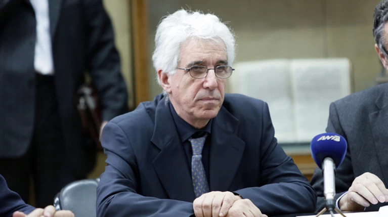 Ερευνα για το prive κελί στον Αυλώνα διέταξε ο Παρασκευόπουλος