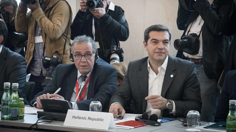 Τσίπρας: Η Ευρώπη επιτέλους να μοιράσει τα βάρη