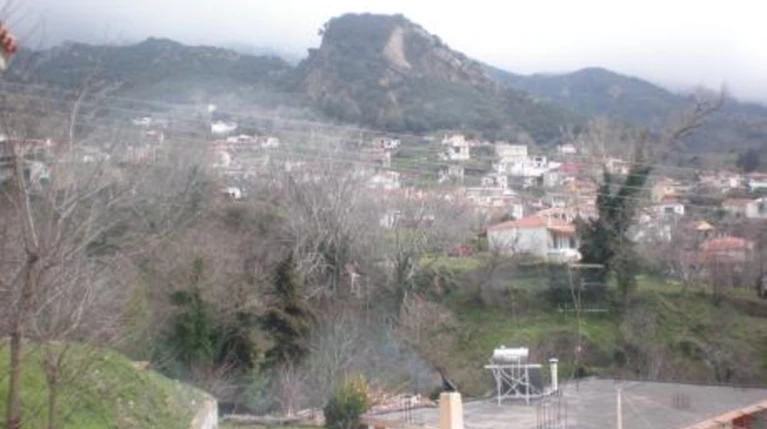 Αυτό είναι το ελληνικό «γαλάτικο» χωριό που απειλεί με αυτονόμηση!
