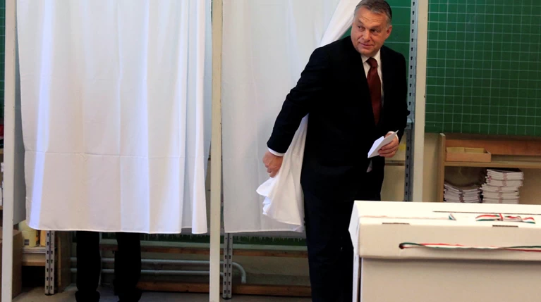 Πλήγμα στον Όρμπαν, άκυρο το δημοψήφισμα στην Ουγγαρία