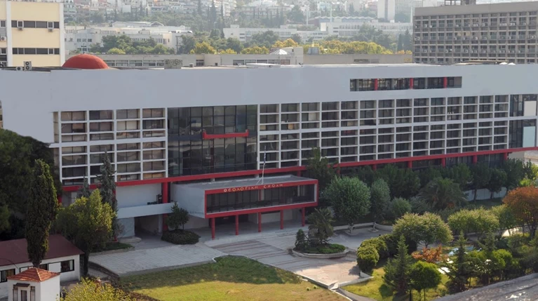 Δίωξη στους αλλοδαπούς που βίασαν 23χρονη στο ΑΠΘ
