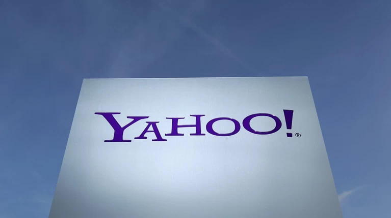 Η Yahoo παρακολουθεί εκατομμύρια λογαριασμούς email για λογαριασμό της NSA