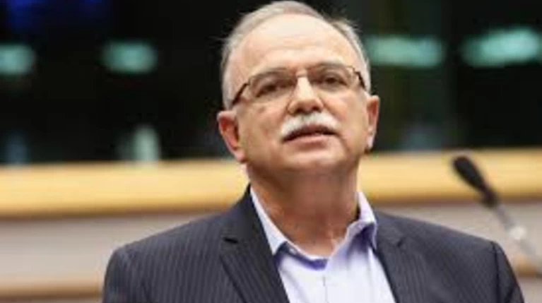 Το ΠΑΣΟΚ θυμίζει στον Παπαδημούλη το «ξεχασμένο» τζάκι