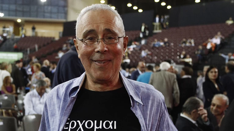 Συνέδριο ΣΥΡΙΖΑ: Το ξεχωριστό μπλουζάκι του Ζουράρι