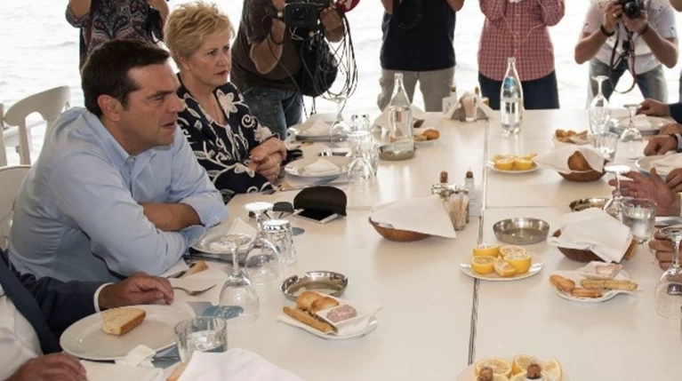 Τι στοίχημα & με ποιον έβαλε ο πρωθυπουργός για τον τουρισμό