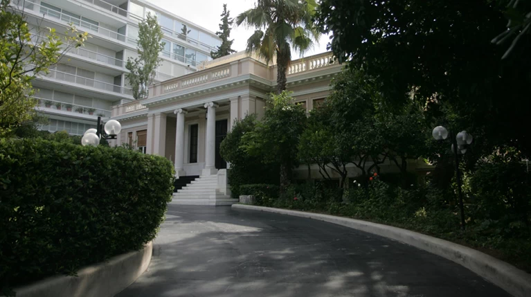 Τα μεγάλα διλήμματα του Τσίπρα και το «θεώρημα του Ντε Γκωλ»