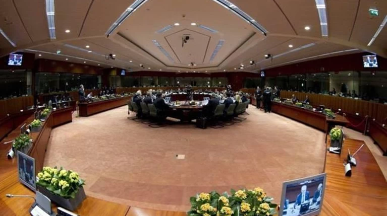 Διαπραγμάτευση διαρκείας με προαπαιτούμενο τη συμμετοχή του ΔΝΤ