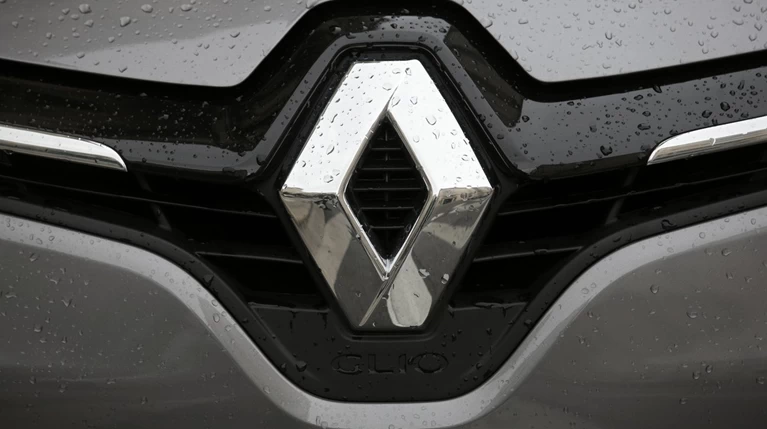 Εφοδος εισαγγελέων στην Renault για σκάνδαλο με τους ρύπους