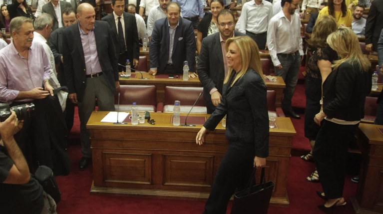 Το παρασκήνιο πίσω από το προσκλητήριο της Γεννηματά