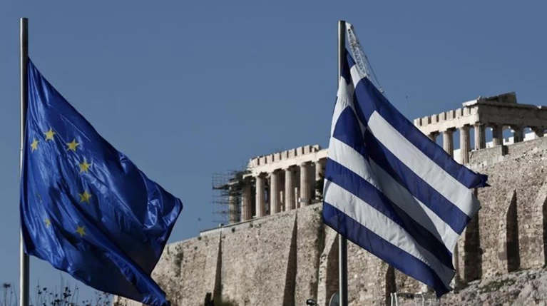 Εκθεση-κόλαφος για την ελληνική οικονομία στο Νταβός