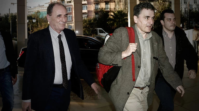 Τρελή υπερφορολόγηση αλλά τα νούμερα δεν βγαίνουν.Γιατί